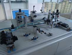 融合創新 機電一體化實驗室在電子信息技術開發中的核心作用